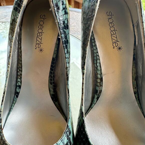 Shoe Dazzle PEYTON Heels Women SZ 7 Green Snake Animal Print Platform Stilettos - Picture 7 of 10